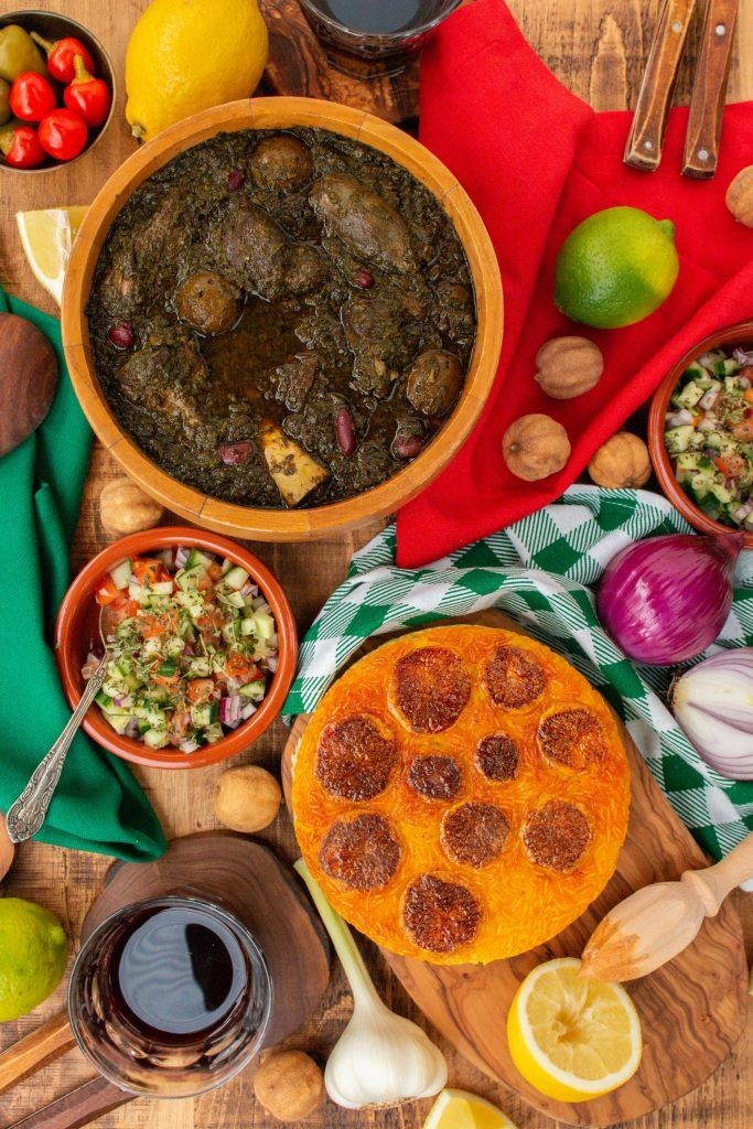 Jowhareh_galleries_poster_18b5878b-573a-4615-bbe8-dec776745ad8